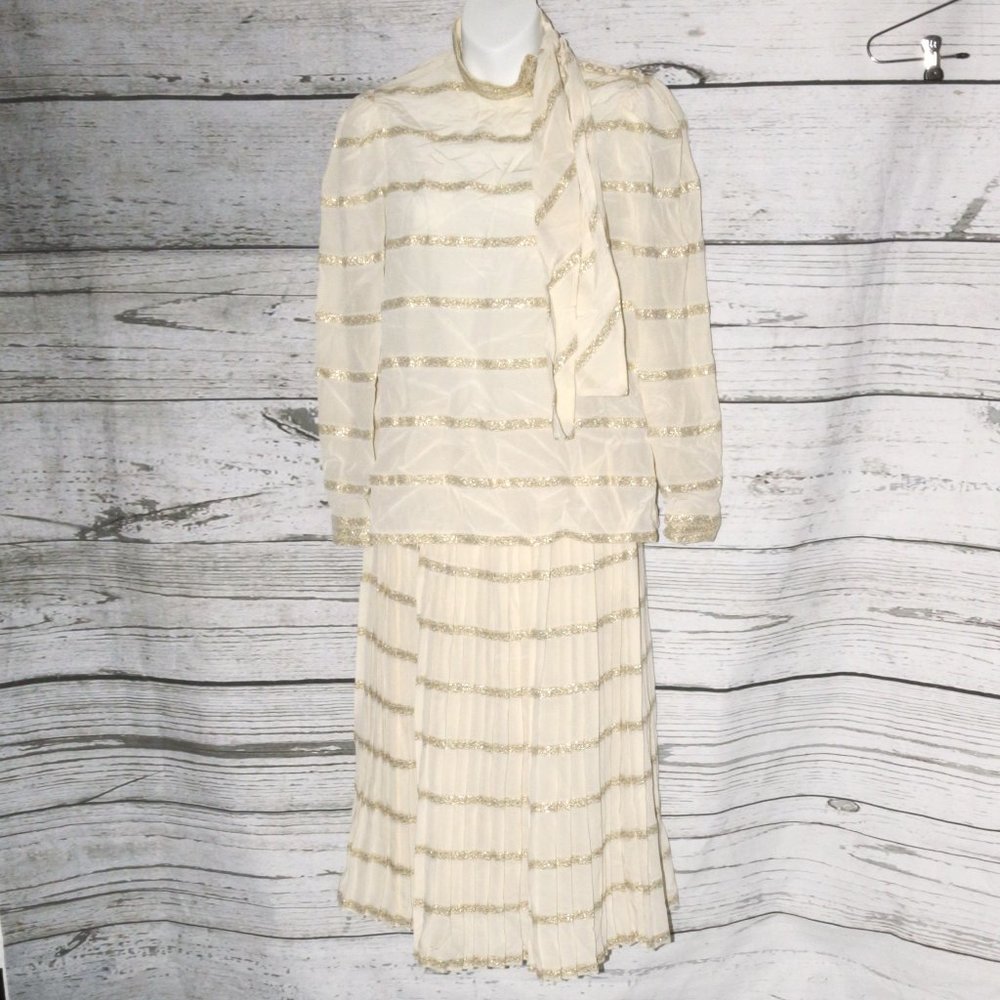 Albert Nipon By Night Vintage Blouse/Skirt Set - image 2